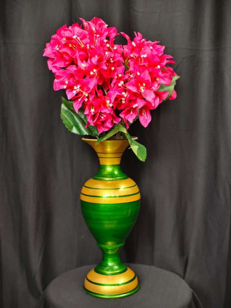 Bougainville Flower & Vase Combo.. 1.5ft