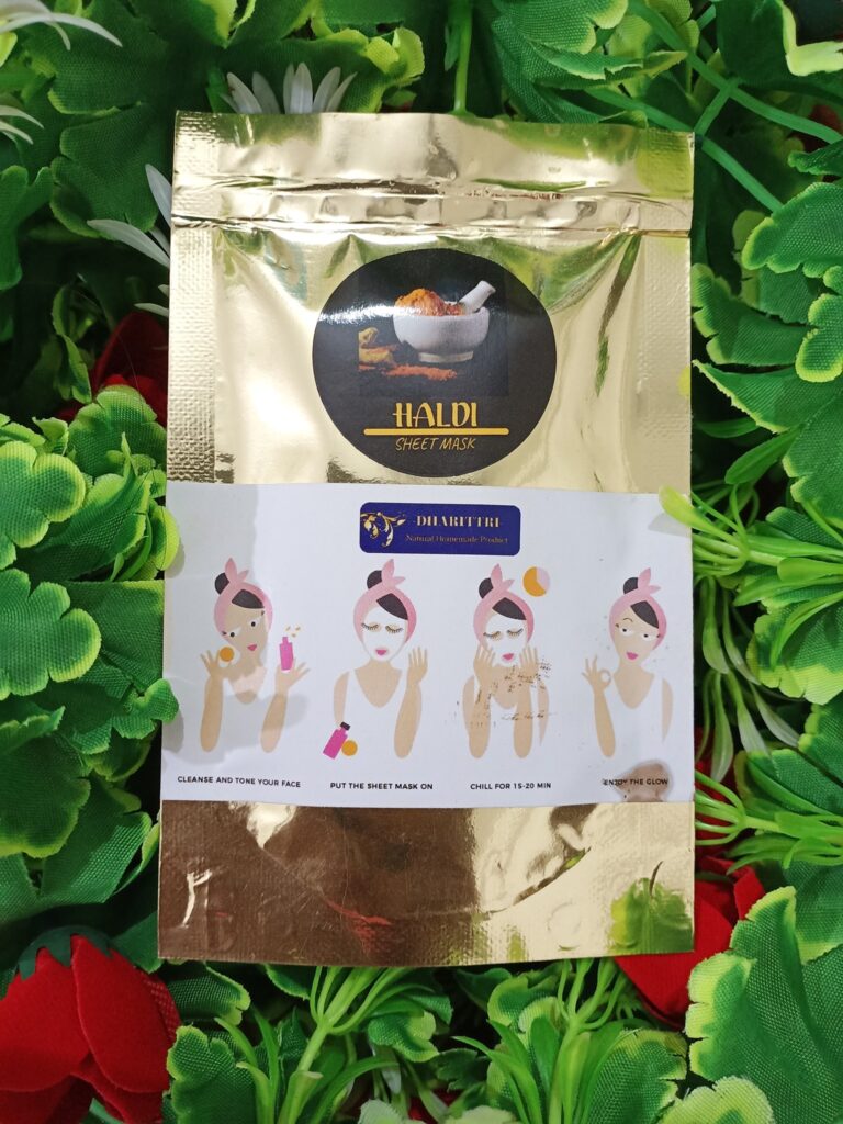 Dharittri Naturals Organic Haldi (Turmeric) Sheet Mask