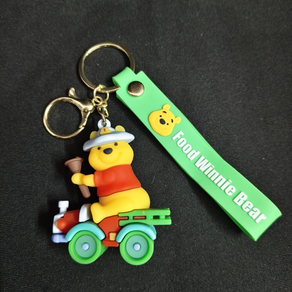 Super Pooh Bear figure keychain