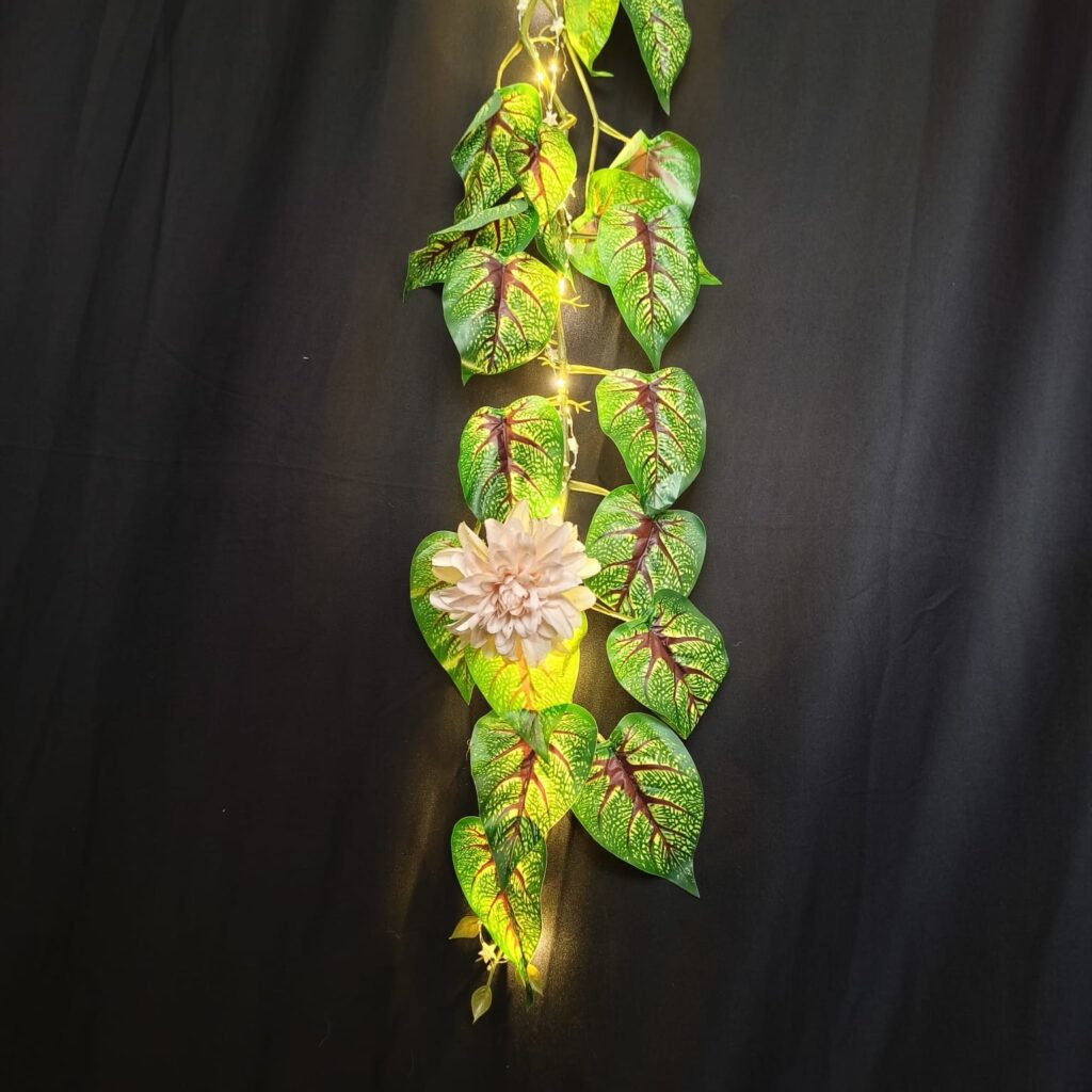 Light with Leaf Long Chain.. 5ft Long… Worm Light